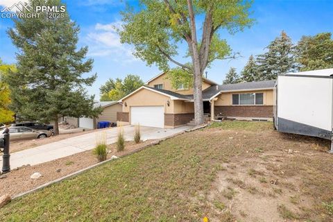 Tiny photo for 3230 Teardrop Circle, Colorado Springs, CO 80917 (MLS # 4757124)