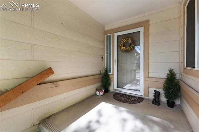 629 Golden Eagle Drive
