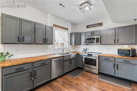 Tiny photo for 7577 Chasewood Loop, Colorado Springs, CO 80908 (MLS # 4801051)