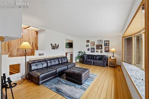 Tiny photo for 417 Union Place, Colorado Springs, CO 80906 (MLS # 1479425)