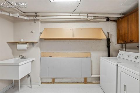 Tiny photo for 417 Union Place, Colorado Springs, CO 80906 (MLS # 1479425)