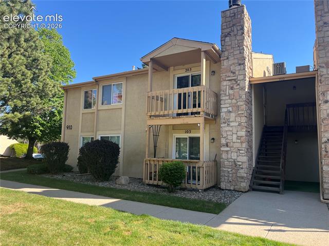 910 TENDERFOOT HILL Road 203