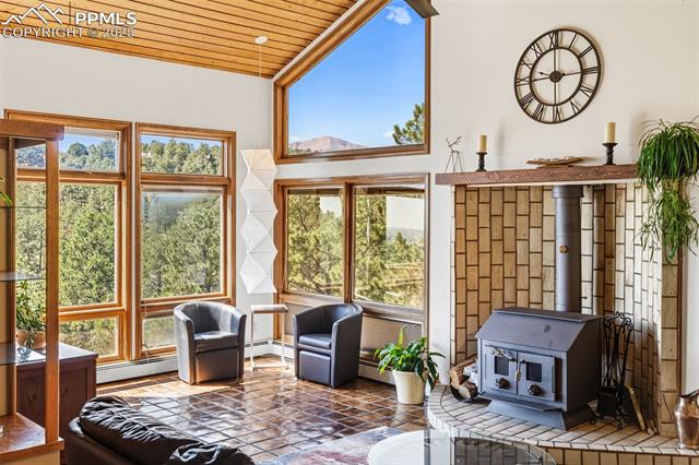 1240 Oak Hills Drive