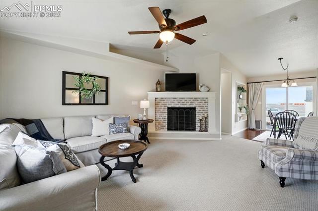 433 E Stardust Drive 435