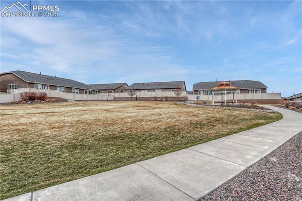 listing image 41