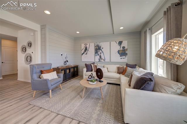 7732 Tuttle View