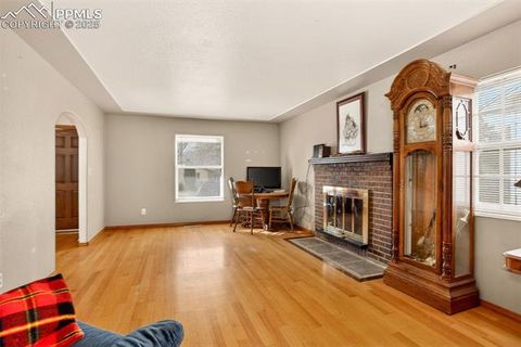 Tiny photo for 2801 Dawn Drive, Colorado Springs, CO 80918 (MLS # 4405789)