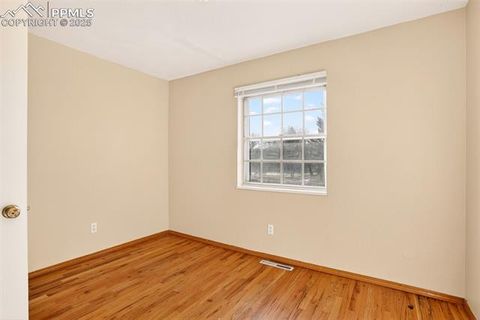 Tiny photo for 2801 Dawn Drive, Colorado Springs, CO 80918 (MLS # 4405789)