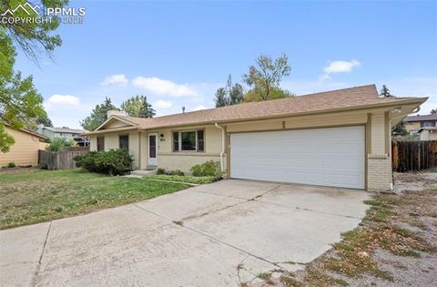 Tiny photo for 4615 N Enchanted Circle, Colorado Springs, CO 80917 (MLS # 6070481)