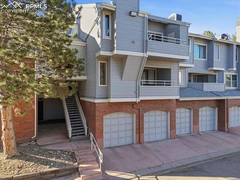 Photo of 3638 Iguana Drive, Colorado Springs, CO 80910 (MLS # 3577852)