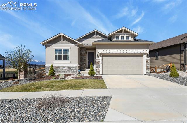 6272 Lochside View