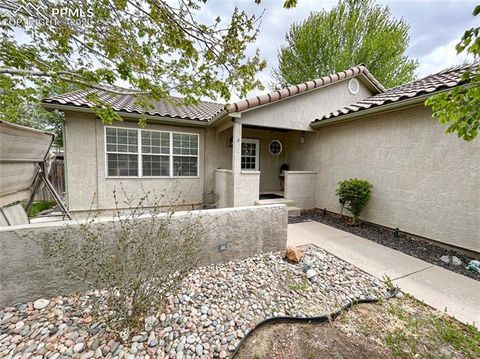 Photo of 560 N Robinson Avenue, Florence, CO 81226 (MLS # 2862569)