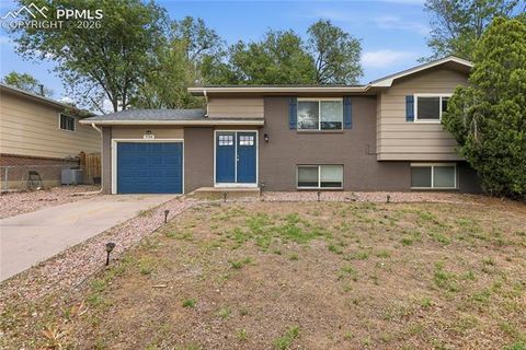 Photo of 736 Squire Street, Colorado Springs, CO 80911 (MLS # 7863050)
