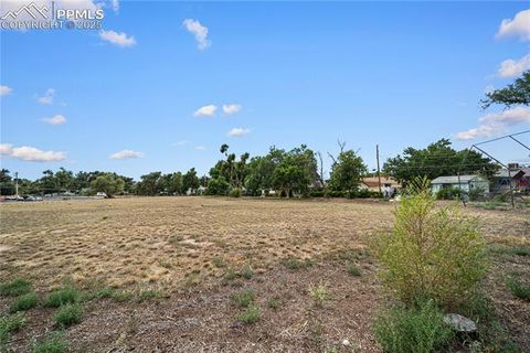 Tiny photo for 11 MacNaughton Road, Pueblo, CO 81001 (MLS # 9011030)