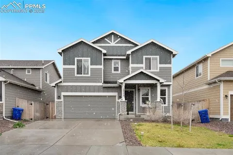 MLS: 4165909