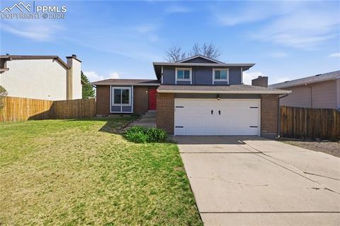 Photo of 912 Amsterdam Drive, Colorado Springs, CO 80907 (MLS # 2956962)