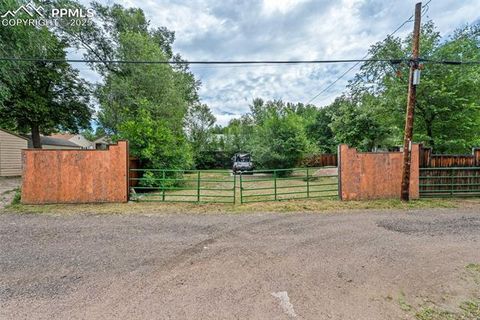 Photo of 1611 W Kiowa Street, Colorado Springs, CO 80904 (MLS # 3141041)