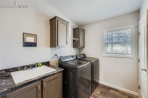 Tiny photo for 67 Mohawk Circle, Florissant, CO 80816 (MLS # 8100388)
