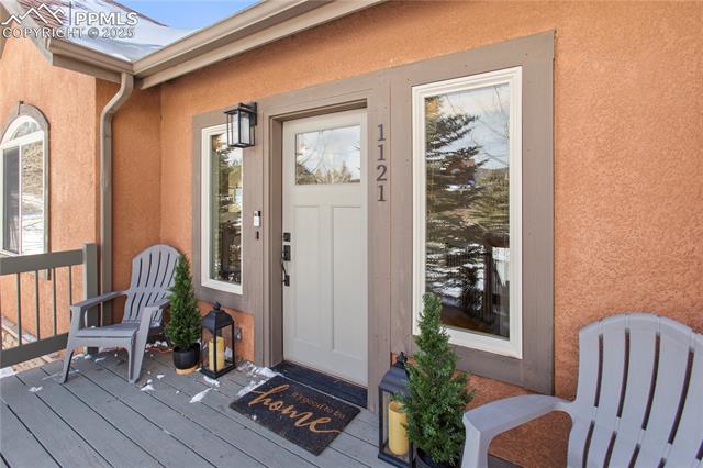 1121 Windflower Lane