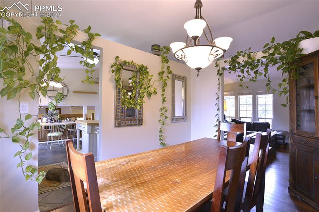 2525 Snowbird Court