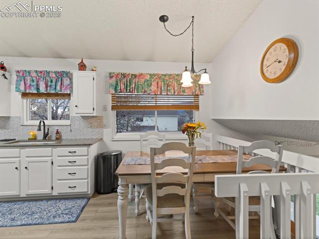 5160 Wainwright Drive