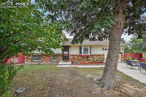 Photo of 7147 Palmer Park Boulevard, Colorado Springs, CO 80915 (MLS # 8343703)