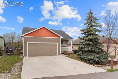 Photo of 25 Sailing Way, Palmer Lake, CO 80133 (MLS # 5837812)
