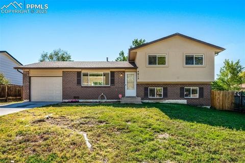 Photo of 4815 Del Sol Road, Colorado Springs, CO 80918 (MLS # 2287373) Photo of 4815 Del Sol Road, Colorado Springs, CO 80918 (MLS # 2287373)