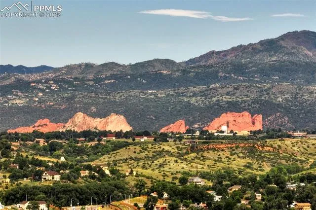 Colorado Springs, Colorado 80907, United States, 4 Bedrooms Bedrooms, ,1 BathroomBathrooms,Residential,Active,188999