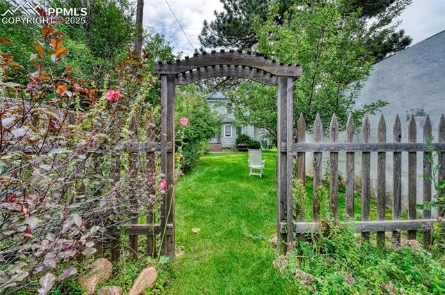 Colorado Springs, Colorado 80907, United States, 4 Bedrooms Bedrooms, ,1 BathroomBathrooms,Residential,Active,188999