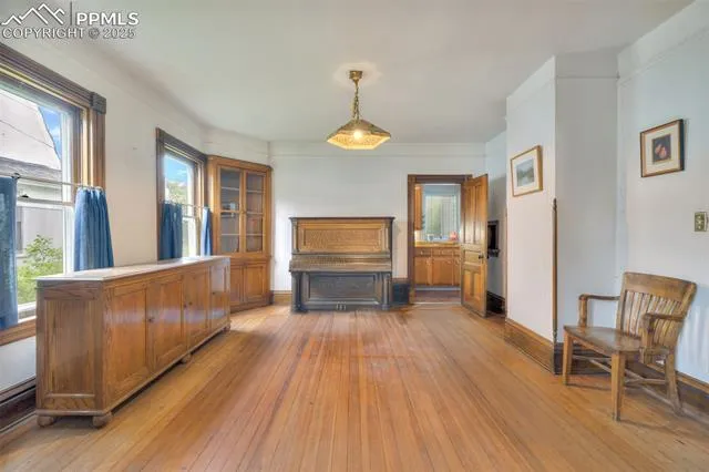 Colorado Springs, Colorado 80907, United States, 4 Bedrooms Bedrooms, ,1 BathroomBathrooms,Residential,Active,188999