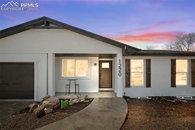 1220 Wynkoop Drive