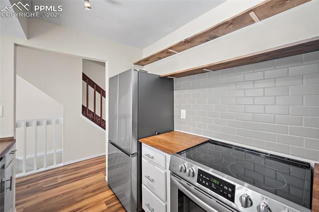 4279 Hunting Meadows Circle 5