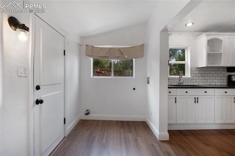 Tiny photo for 634 N Corona Street, Colorado Springs, CO 80903 (MLS # 9321156)