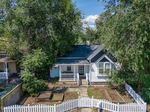 Tiny photo for 634 N Corona Street, Colorado Springs, CO 80903 (MLS # 9321156)
