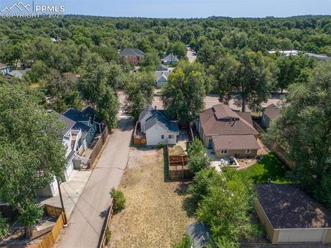 Tiny photo for 634 N Corona Street, Colorado Springs, CO 80903 (MLS # 9321156)