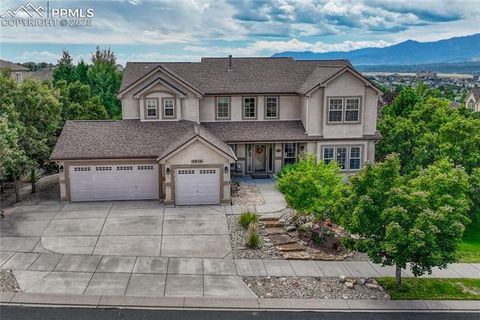 Photo of 1519 Oakmont Drive, Colorado Springs, CO 80921 (MLS # 2812970)