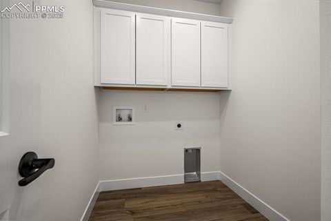 Tiny photo for 4595 Peak Crest View, Colorado Springs, CO 80918 (MLS # 3947146)