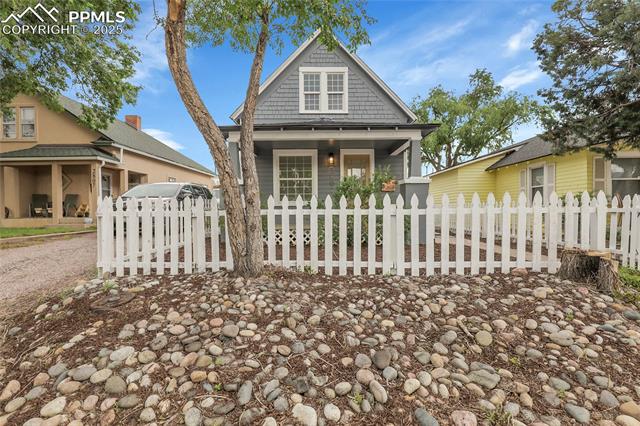 2803 N Cascade Avenue