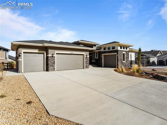 4585 Mesa Top Drive