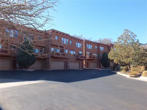 Photo of 322 Santa Fe Place #B, Manitou Springs, CO 80829 (MLS # 7409571)