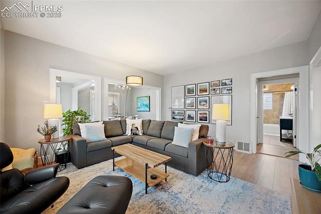 21 E Washington Street