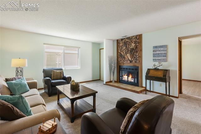 6946 Gayle Lyn Lane