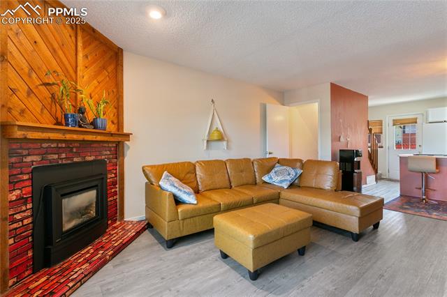 5585 Tamworth Drive