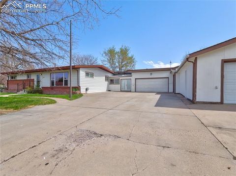 940 S Geneva Street Aurora CO 80247