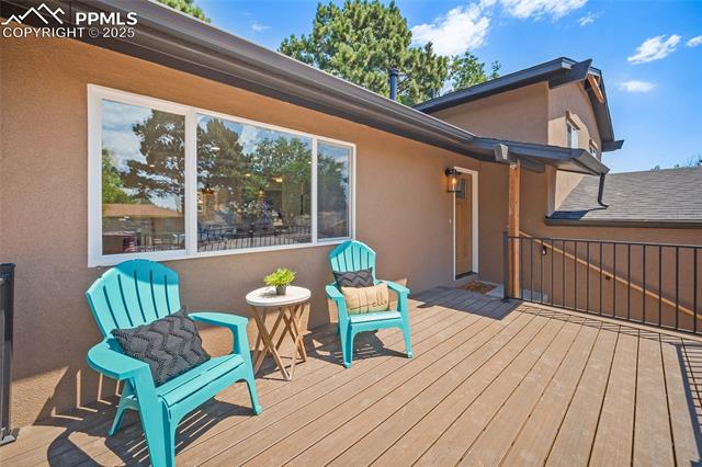 5113 N Hackamore Drive