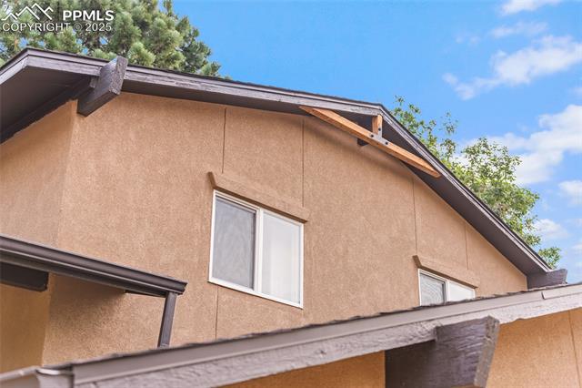 5113 N Hackamore Drive