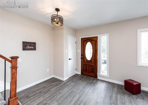 Tiny photo for 1021 Pioneer Lane, Colorado Springs, CO 80904 (MLS # 6002014)