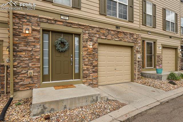 View Monument, CO 80132 townhome