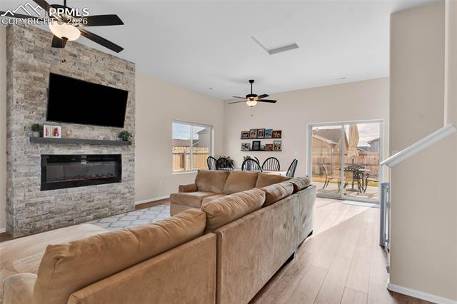 1712 Kingfisher Lane